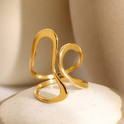 ARIEL GOLD RING